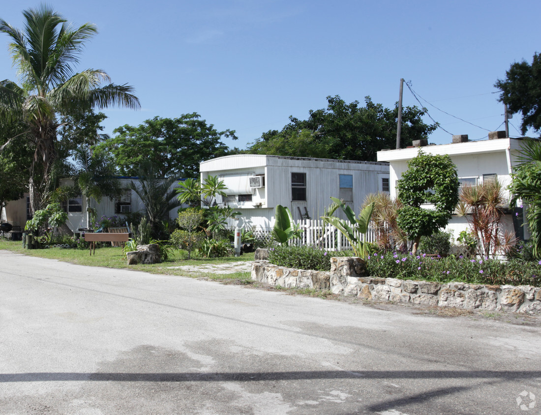 Foto del edificio - The Palms at Pine Island