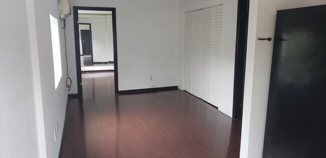 Building Photo - 2053 Walcott Way