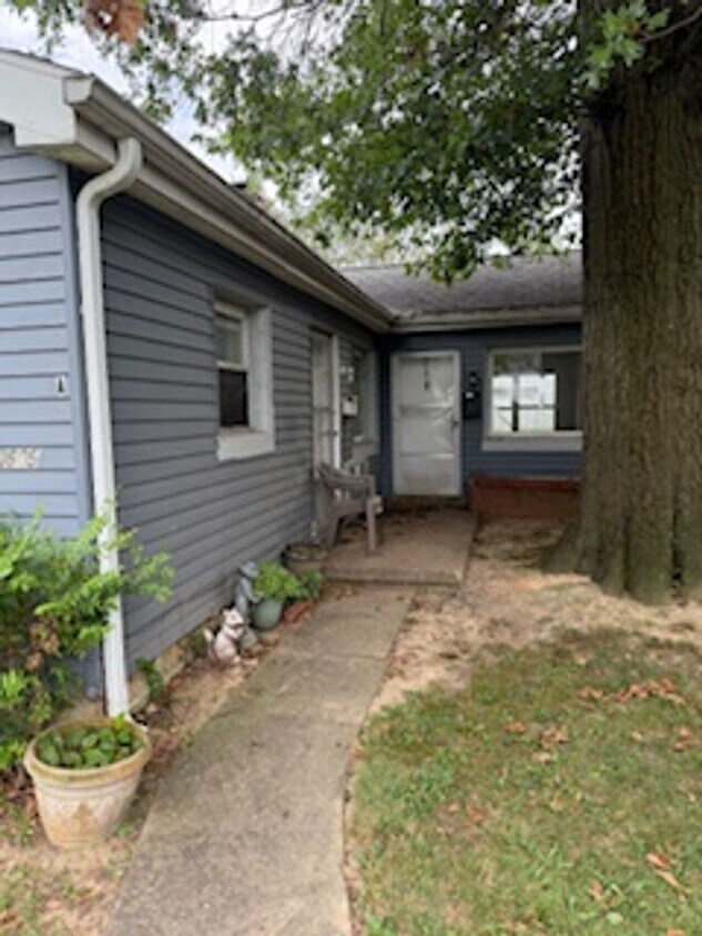 Foto principal - 1605 Monroe Ave