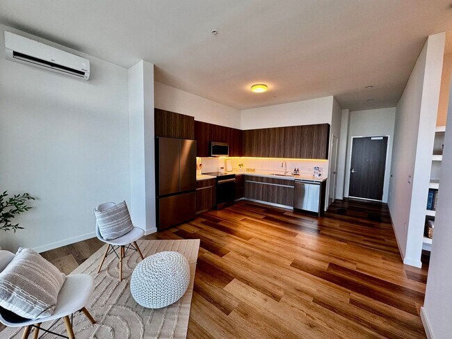Foto del edificio - 1/1/1 Penthouse Unit at Park on Keeaumoku - Fabulous Views!