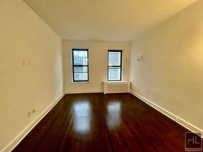 Building Photo - EAST 87 STREET