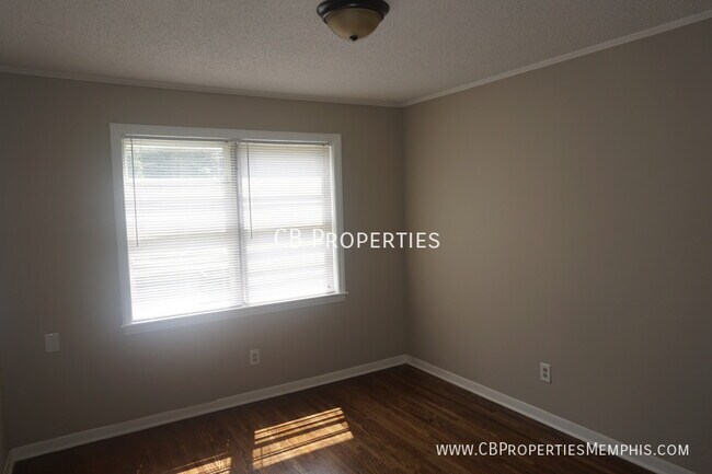 Foto del edificio - 2991 Robbiedon St
