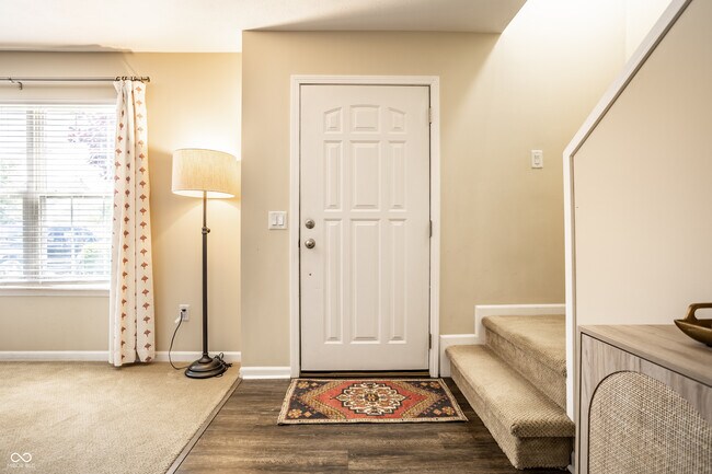 Foto del edificio - 14924 Oak Rd