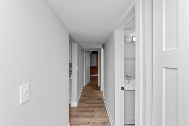 Foto del edificio - 1220 N La Salle Dr