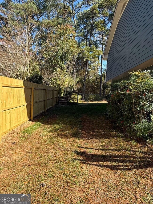 Building Photo - 2142 Graystone Pkwy