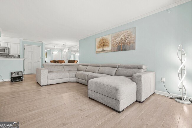 Building Photo - 27404 Plantation Dr NE