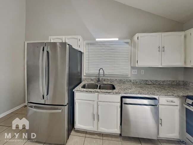 Building Photo - 2616 Fieldstone View Ln SE