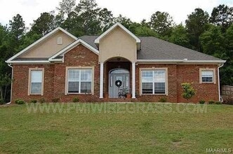 Building Photo - 233 County Rd 165