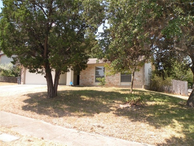 Foto del edificio - 7700 Peaceful Hill Ln