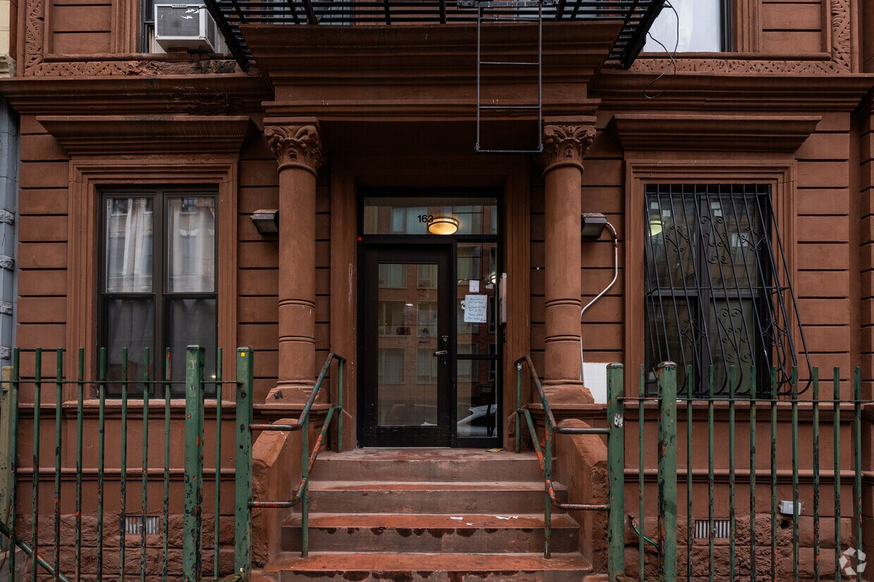 Building Photo - 163-165 W 136th St