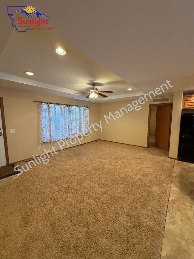 Building Photo - 3 Bed 2 Bath Property in Bridger Montana