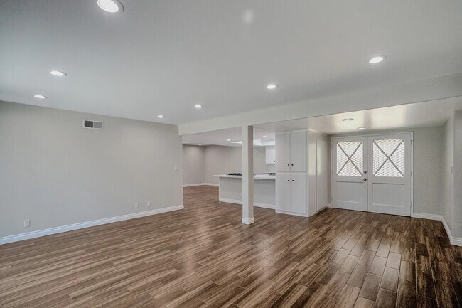 Building Photo - 2850 Tabago Pl