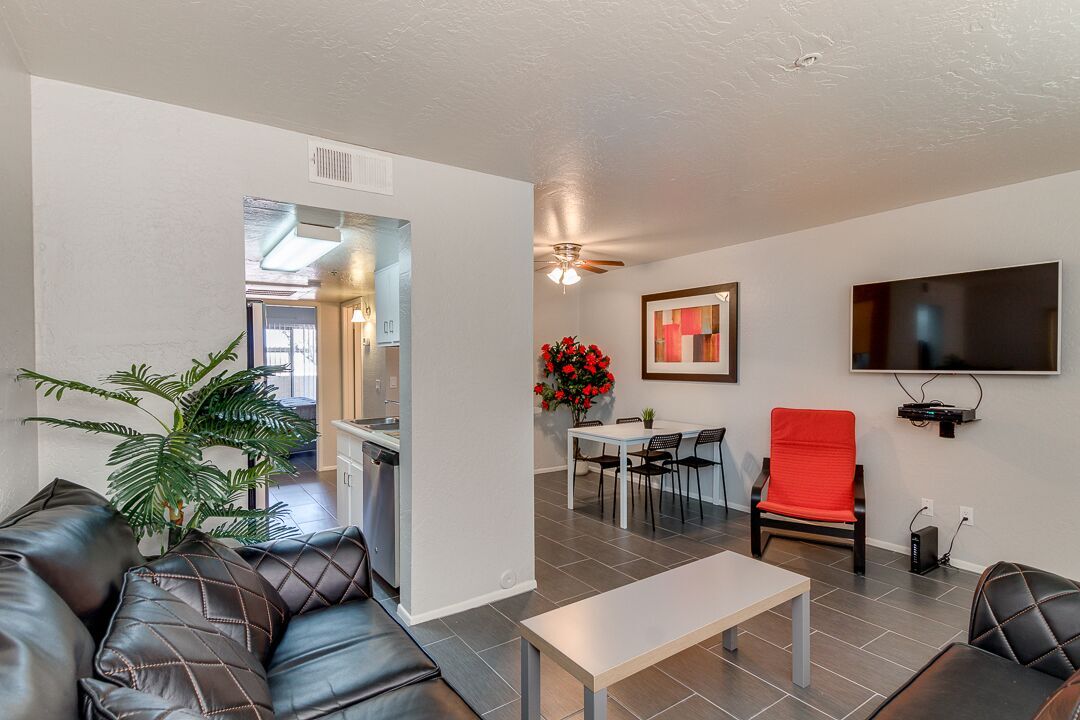 Foto principal - 12123 W Bell Rd