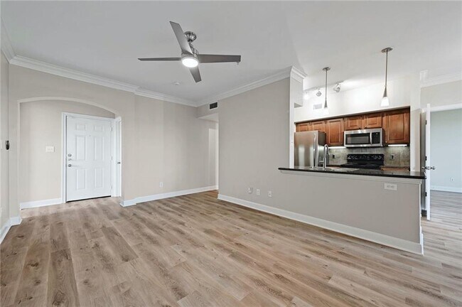Foto del edificio - 7701 Rialto Blvd