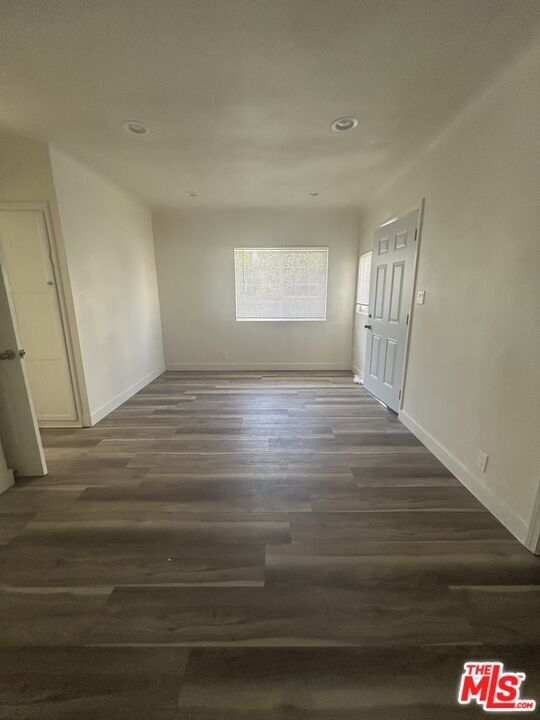 Foto del edificio - 957 N Ardmore Ave