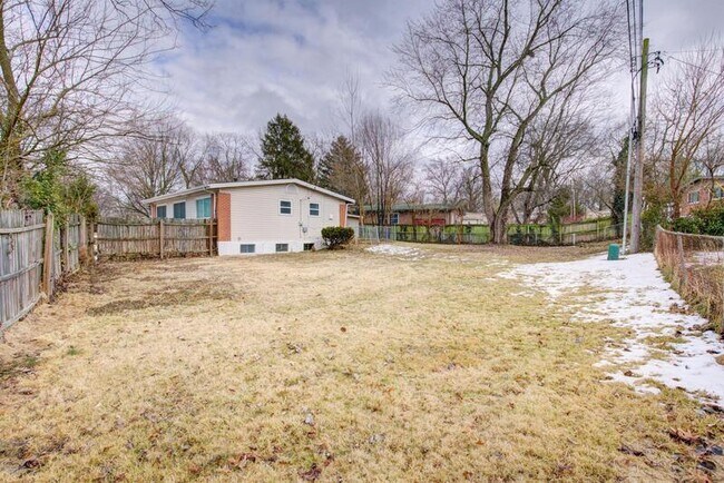 Building Photo - 675 Pimlico Dr