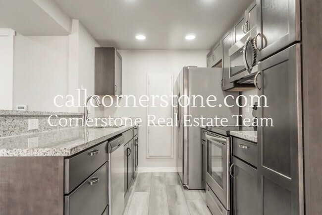 Foto del edificio - 4877 Bluestem Dr