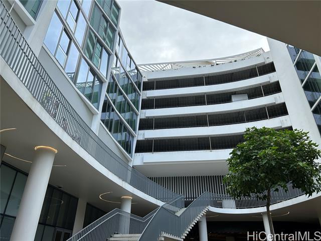 Building Photo - 1000 Auahi St