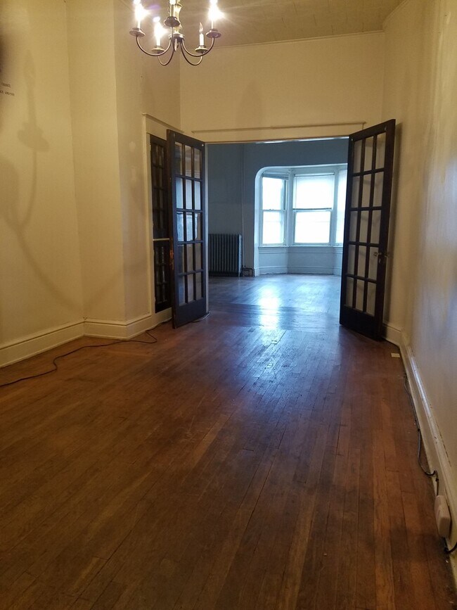 Foto del edificio - 507 W Market St
