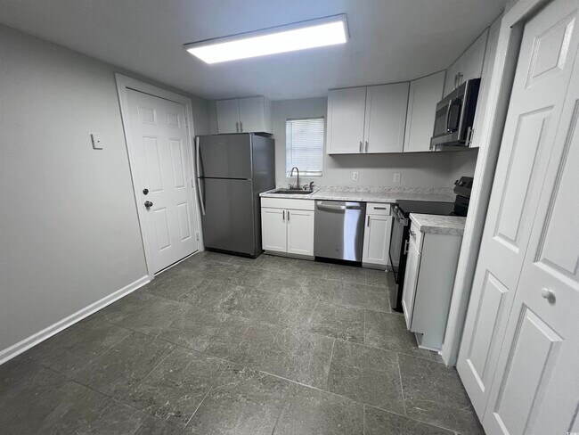 Foto del edificio - 1508 Edge Dr