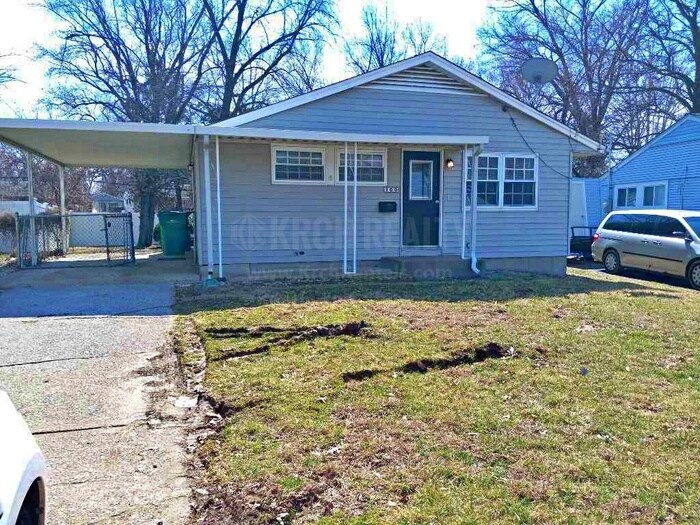 Primary Photo - Nice 3 bedroom, 1 bathroom home!