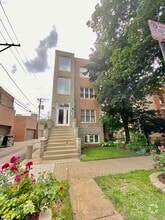 Building Photo - 1616 N Bell Ave