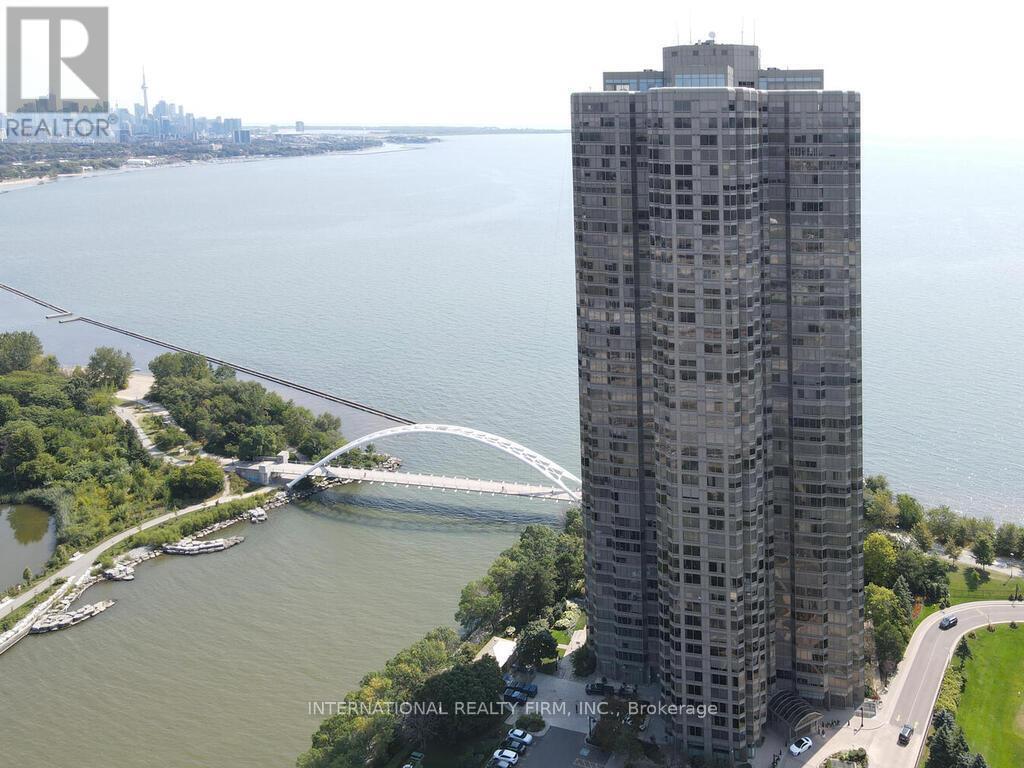 Photo principale - 1-3301 Palace Pier Ct