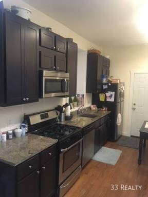 Foto principal - 1638 N North Park Avenue