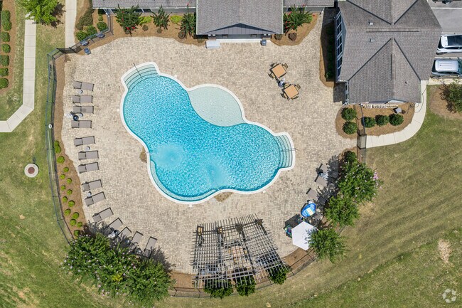 Piscina - Beacon Place Tuscaloosa