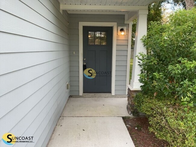 Foto del edificio - 8012 Hastings St