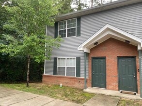 Building Photo - 2403 Hartsfield Rd