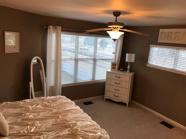 Master Bedroom - 3329 Apple Blossom Ln