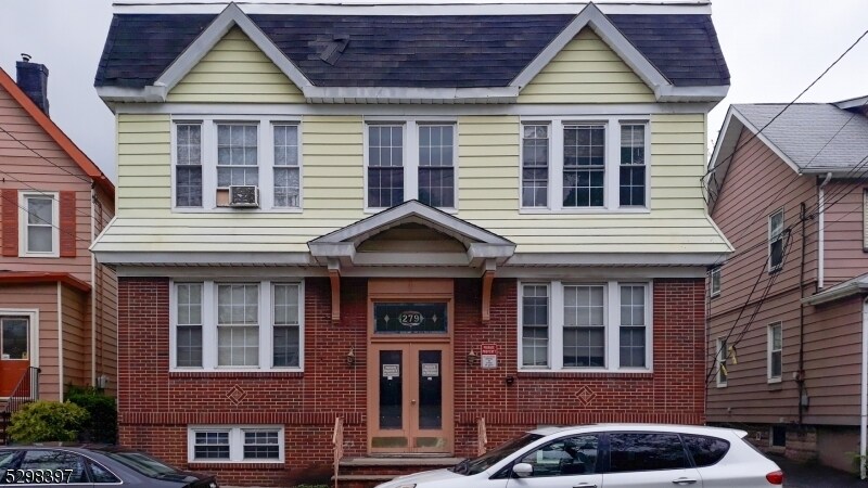 Primary Photo - 279 Boyden Ave