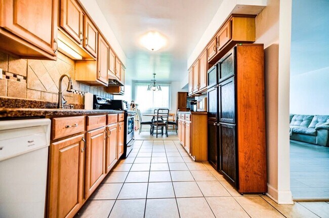 Foto del edificio - 2600 Brookwood Way Dr