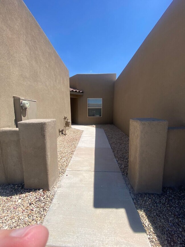 Foto del edificio - Cute Townhome in Gated Community Pueblos a...