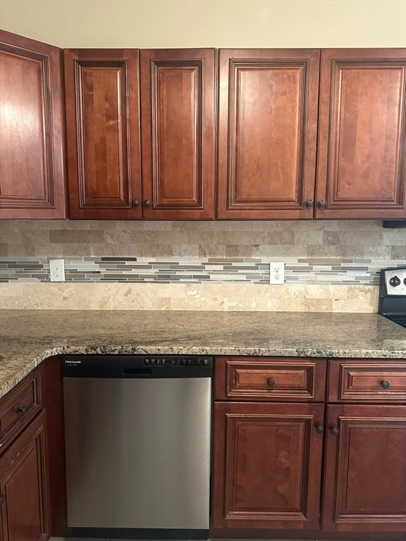 Building Photo - 121 Winfield St