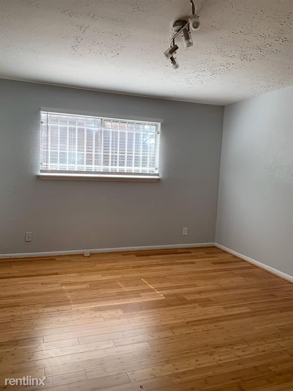 Building Photo - 12206 Wild Pine Dr