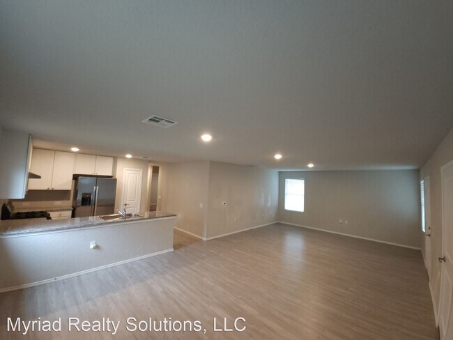 Building Photo - 3 br, 2 bath House - 12060 Overton Wy