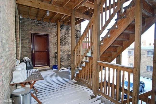 Foto del edificio - 2 br, 2 bath Condo - 156 W Huron St
