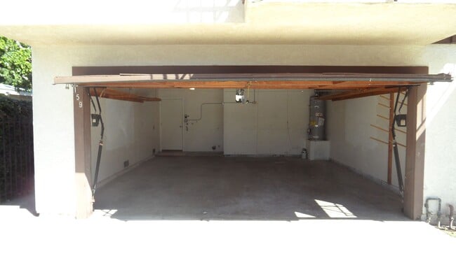 Photo - Clark 157-161 Apartment