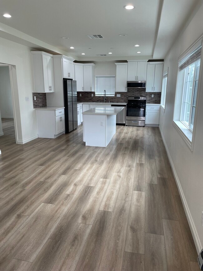 Foto del edificio - 25432 Park Ave