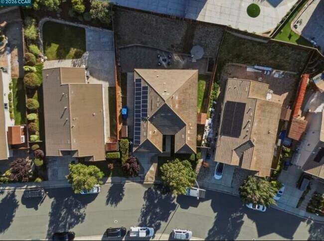 Foto del edificio - 3042 Barranca Dr