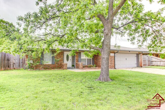 Foto del edificio - 303 SW 72nd St