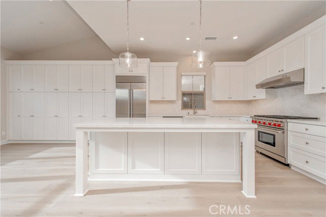 Building Photo - 128 Rimstone