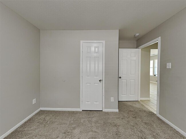 Building Photo - 603 Aweigh Dr