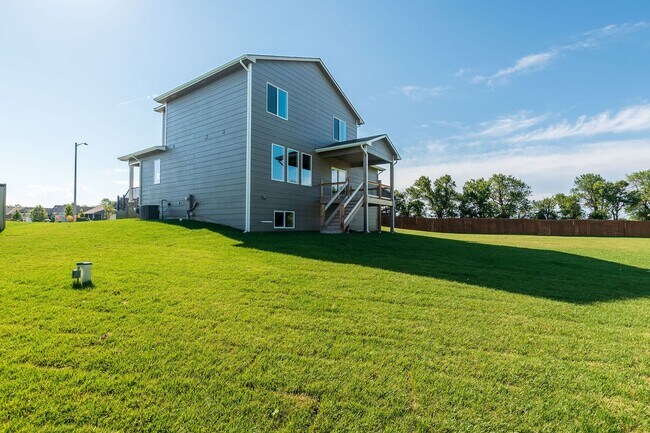 Foto del edificio - 2741 S. Lark Ct
