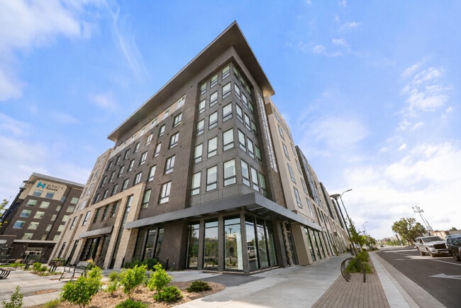 Exterior del edificio - Fitz Gateway