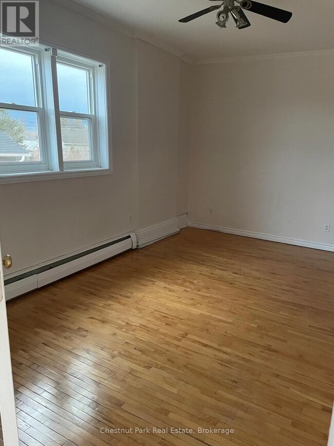 Building Photo - 285 Ste Marie St