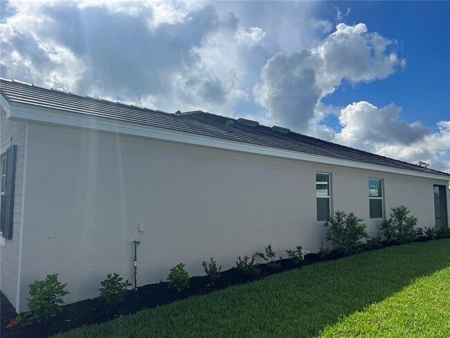 Foto del edificio - 11319 Burgundy Dr
