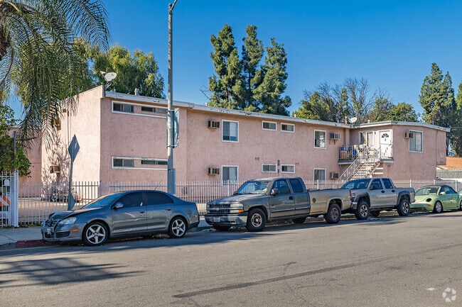 Foto del edificio - 9121 Orion Ave